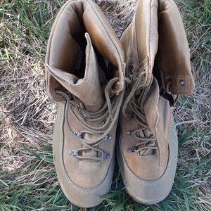 BELLEVILLE HOT WEATHER TAN COMBAT MILITARY BOOTS DT 80124 SZ:12.5 FOR CHRISTMAS